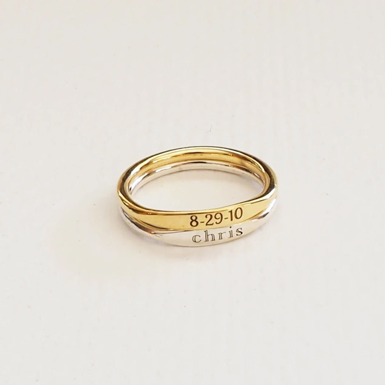 Personlig ring med egen text